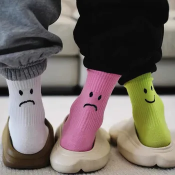 Чорапи с плачущим улыбающимся лице, забавни спортни обикновена чорапи за двойки, чорапи ins приливи и отливи, мъжки и дамски памучни чорапи, сладки чорапи